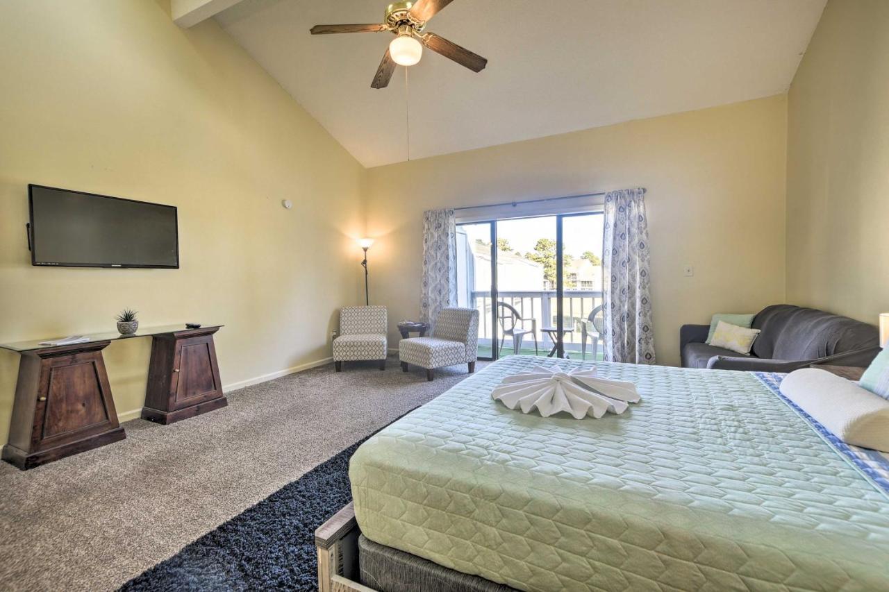 Sunny Studio With Pool - 4 Mi To Cherry Grove Beach! Little River Bagian luar foto